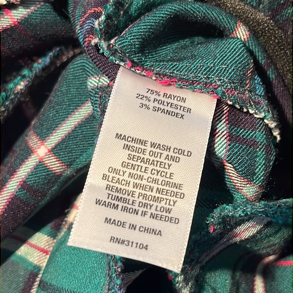 Crown and Ivy Plaid Pants - Picture 7 of 10